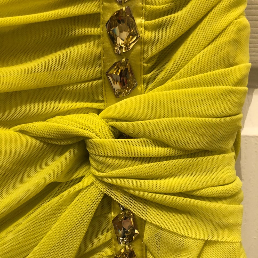 Strapless yellow evening dress - Picture 2 of 2
